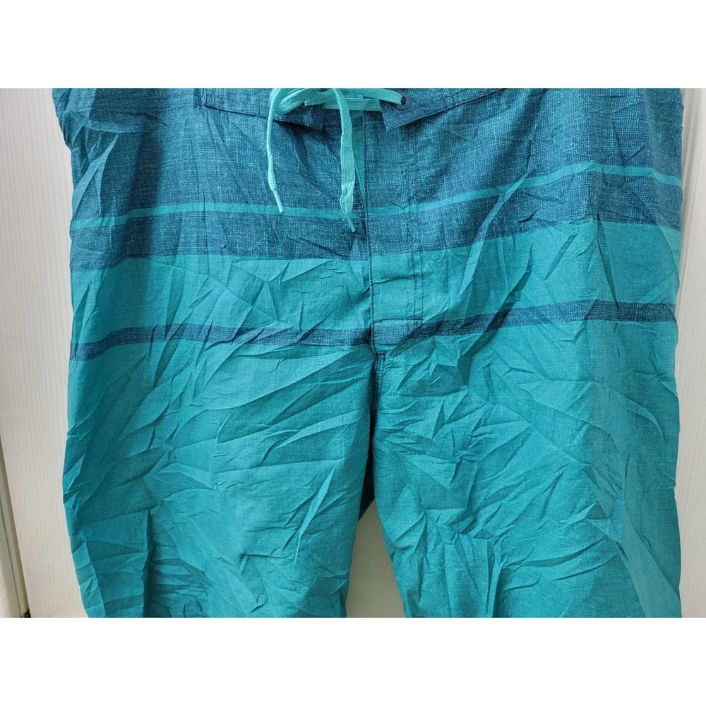 Old Navy Men's XL Board Shorts Blue/Green, Drawstring, Inseam 9